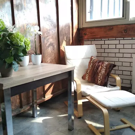 De Luxe Duplex Kozmetika Kahne Apartman