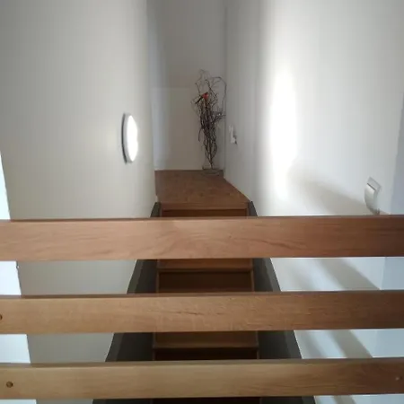 De Luxe Duplex Kozmetika Kahne Apartman *