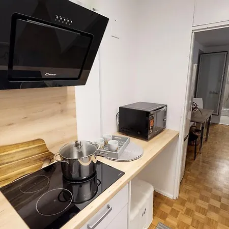 De Luxe Duplex Kozmetika Kahne